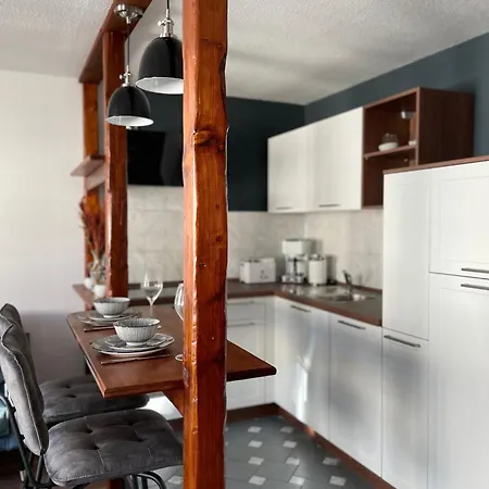 公寓 Ambiente In Zentraler Lage 什未林